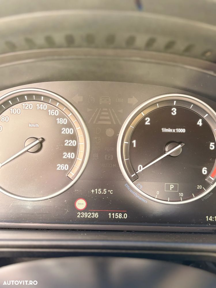 BMW Seria 5 525d Aut. Luxury Line - 20