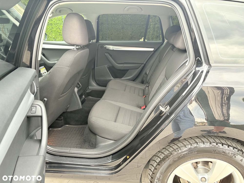 Skoda Octavia 1.6 TDI Ambition - 6