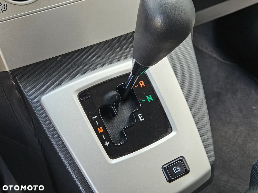 Toyota Corolla Verso 1.8 Multi-Mode Luna - 16
