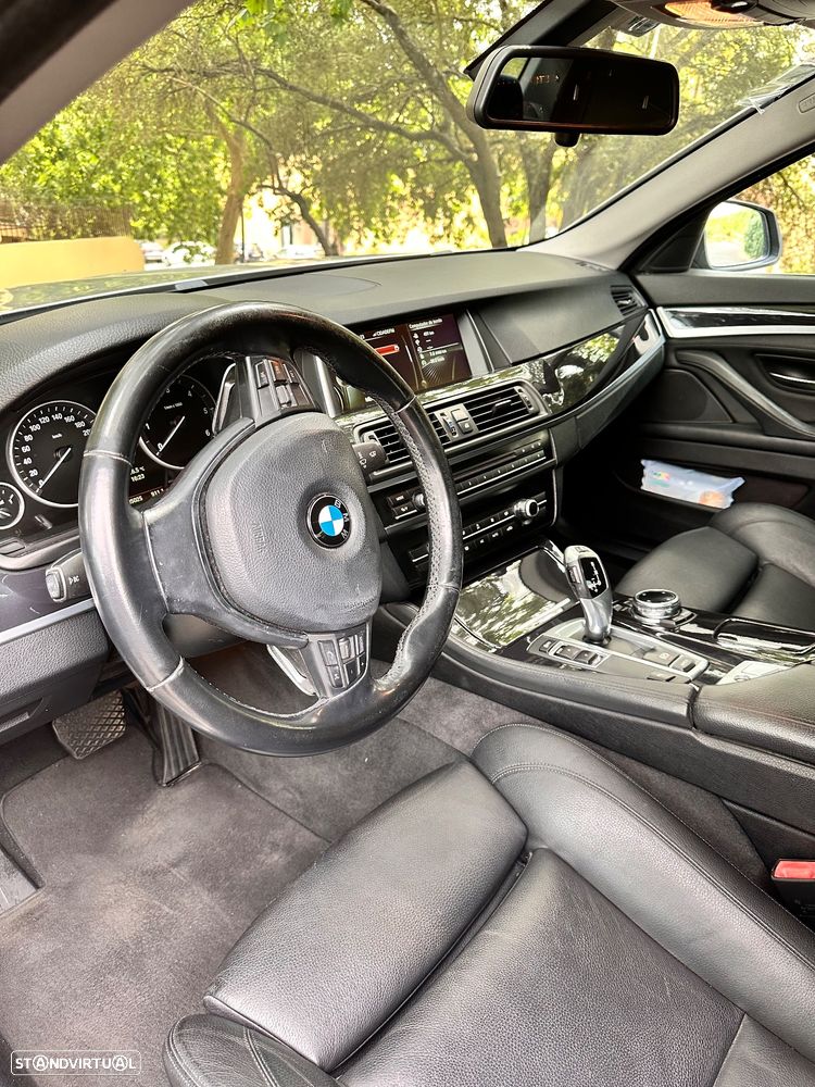 BMW 520 d xDrive Line Luxury Auto - 11
