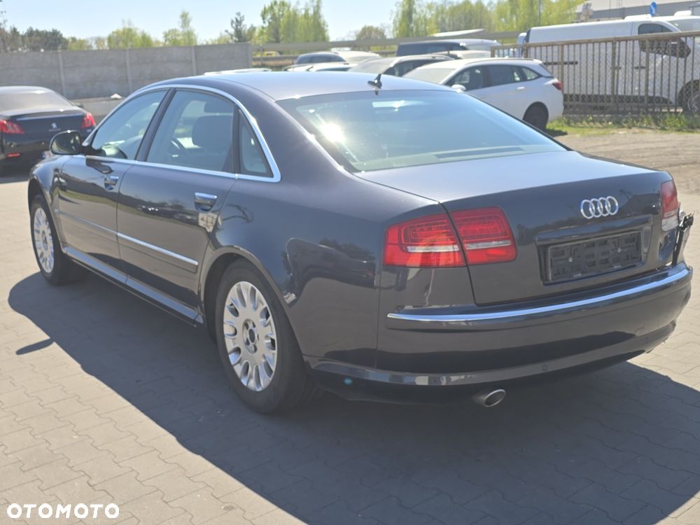 Audi A8 3.0 TDI DPF quattro Langversion - 4