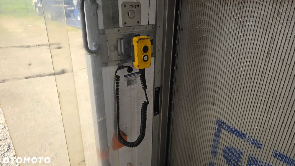 Mercedes-Benz SPRINTER - 7