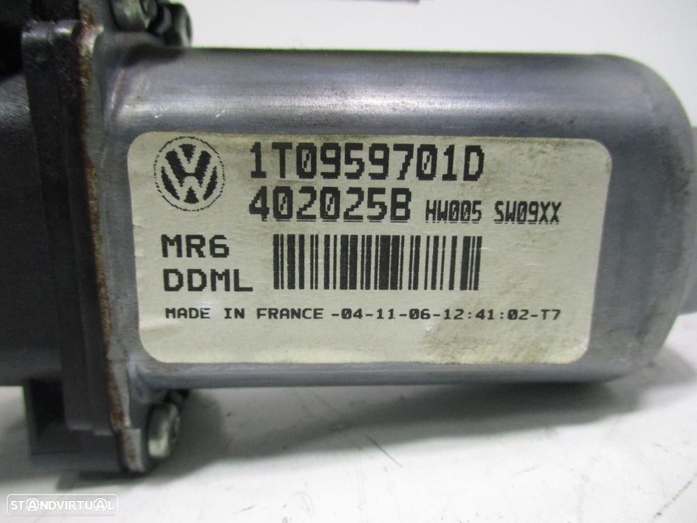 MOTOR ELEVADOR DE VIDRO FRONTAL ESQUERDO VOLKSWAGEN CADDY III BREAK FAMILIAR 200... - 2