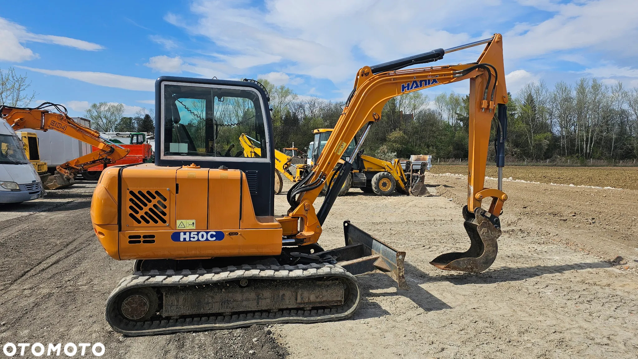 Hanix H50C - 6