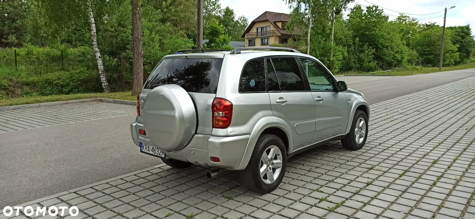 Toyota RAV4 2.0 D-4D 4x4 - 5