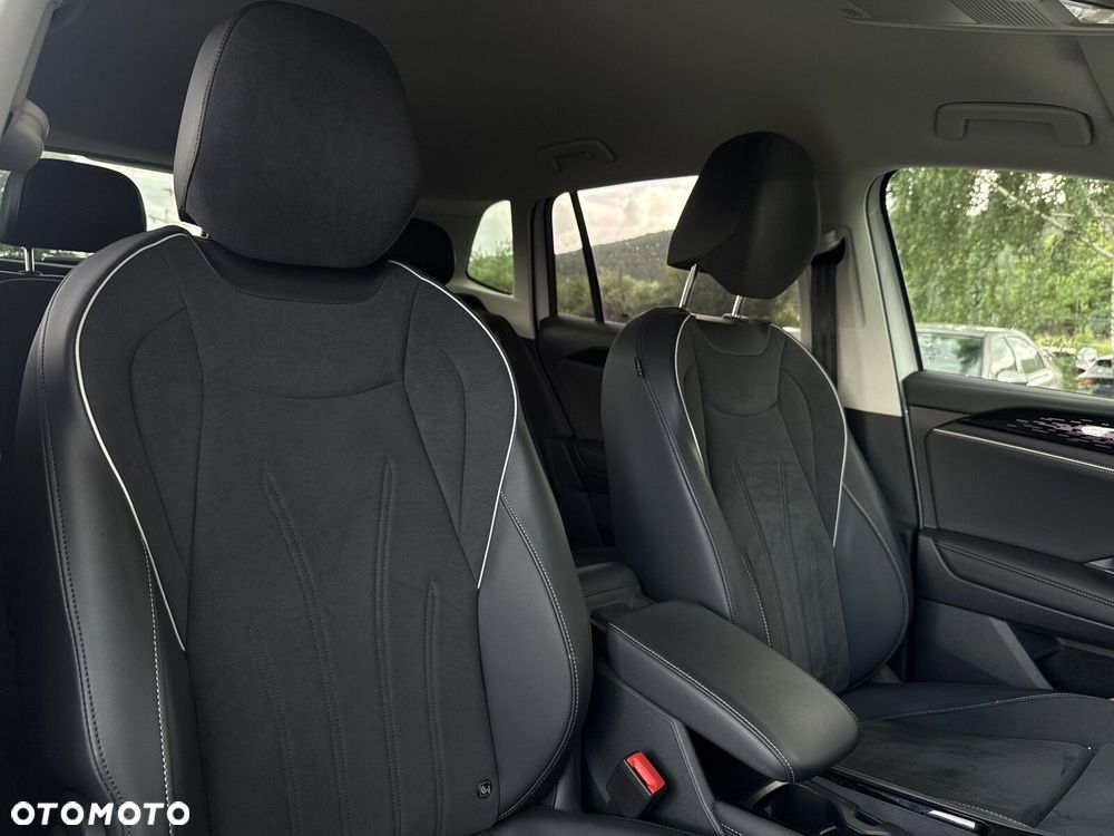 Volkswagen Tiguan 2.0 TDI SCR Elegance DSG - 14