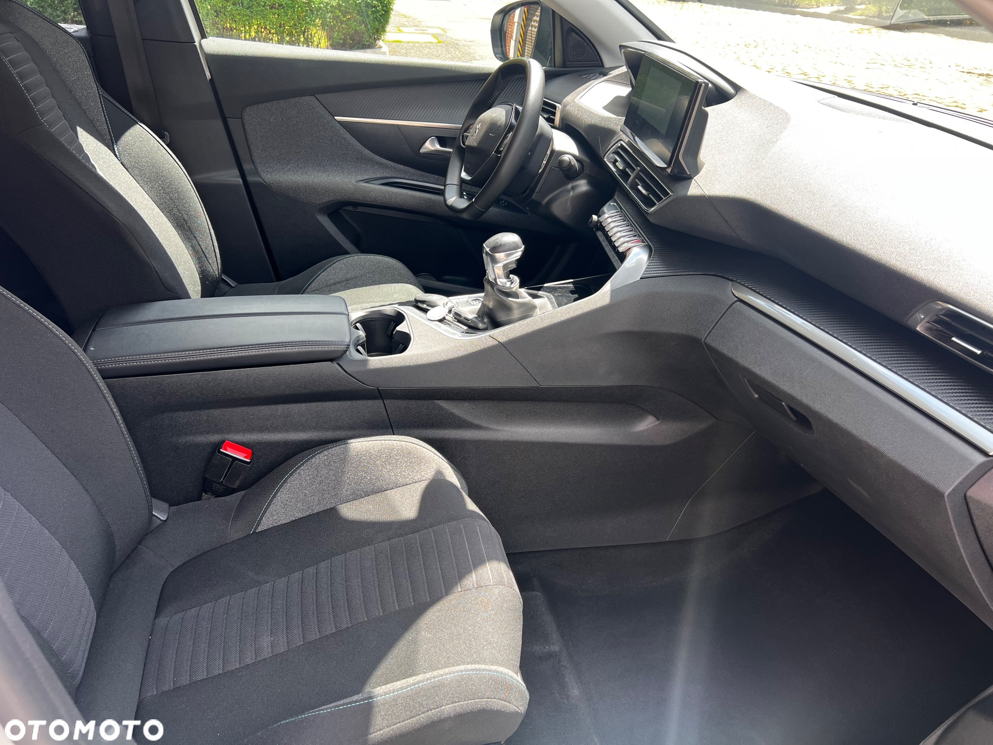 Peugeot 5008 1.5 BlueHDi Allure S&S - 9