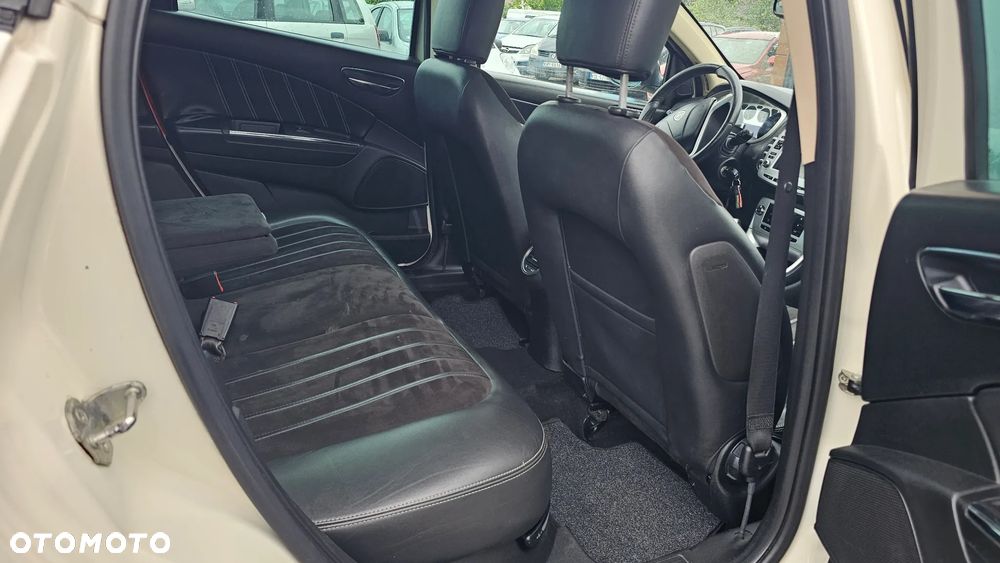 Lancia Delta 1.6 MJ Platino Selectronic - 19