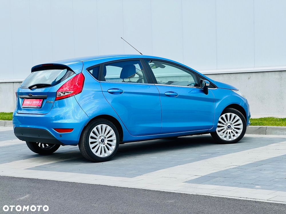 Ford Fiesta 1.25 Champions Edition - 20