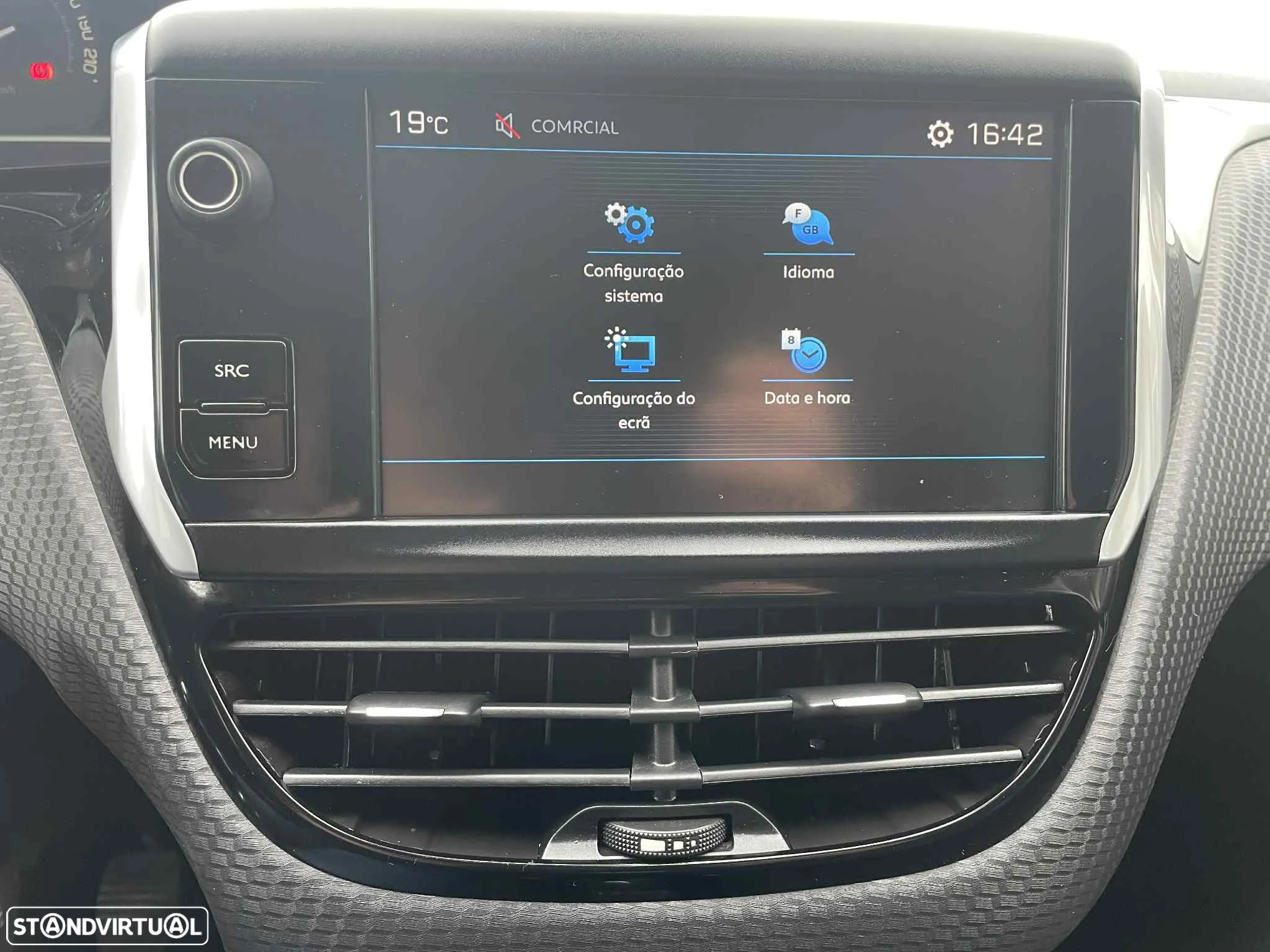Peugeot 208 1.2 PureTech Style - 21