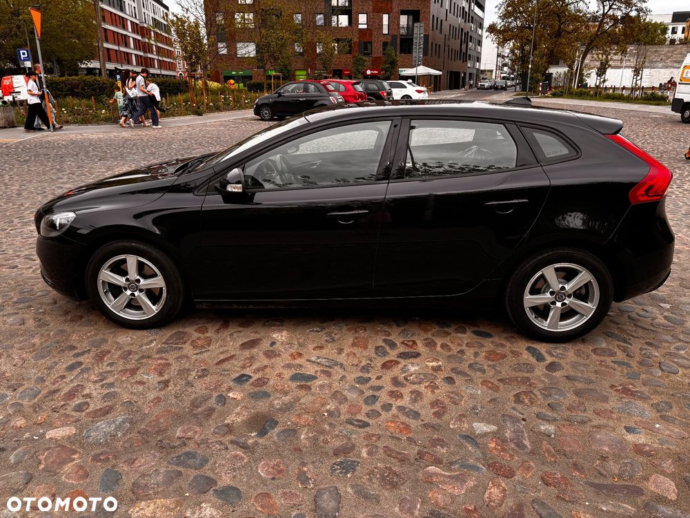 Volvo V40 D2 Kinetic - 1