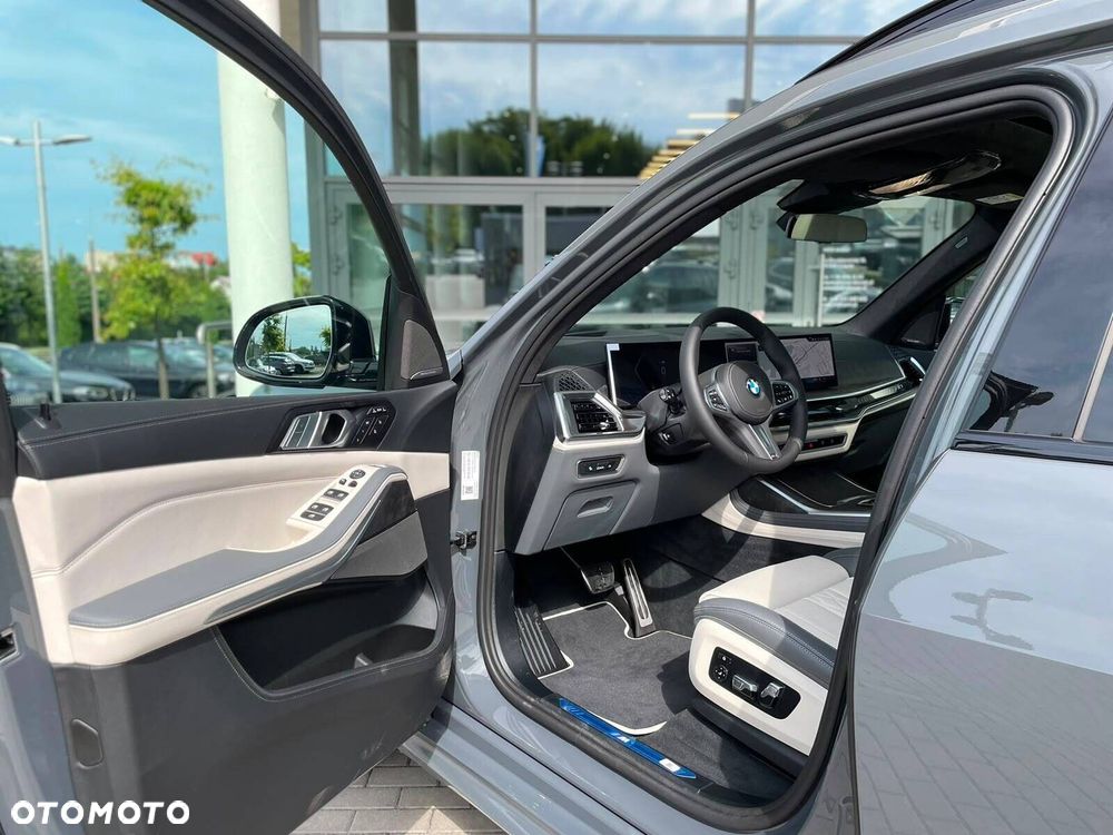 BMW X7 - 14