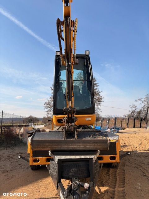 JCB 8018 - 5