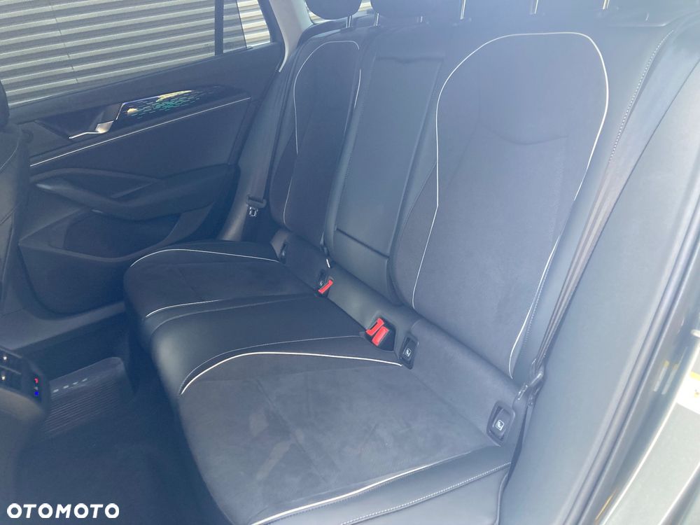 Volkswagen Passat Variant - 20