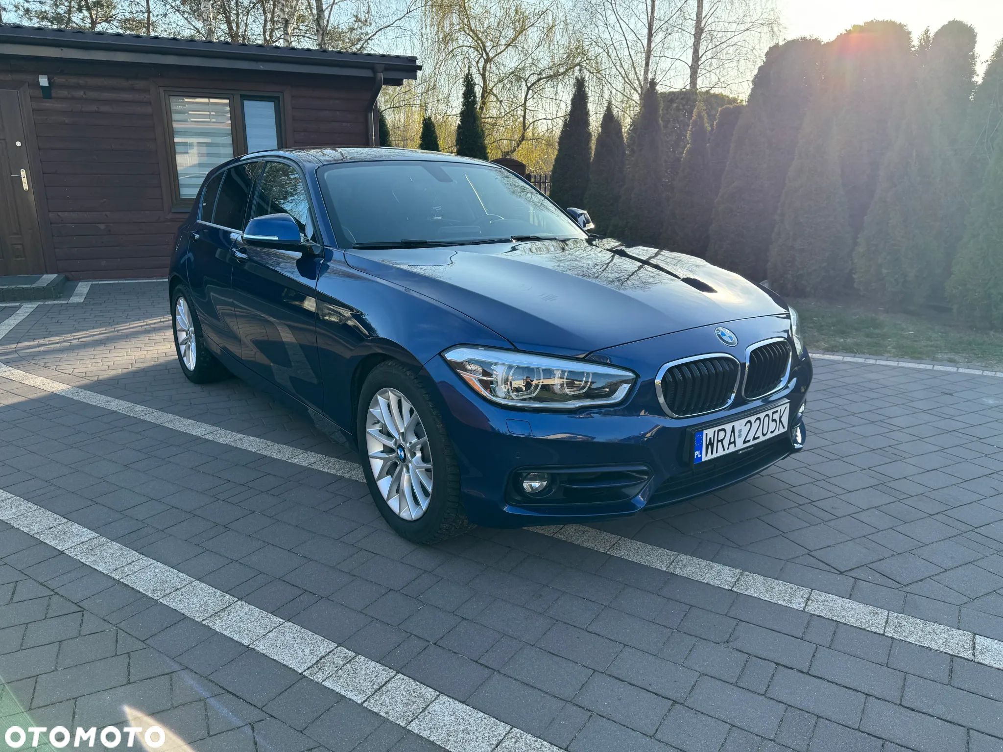 BMW Seria 1 118i - 1