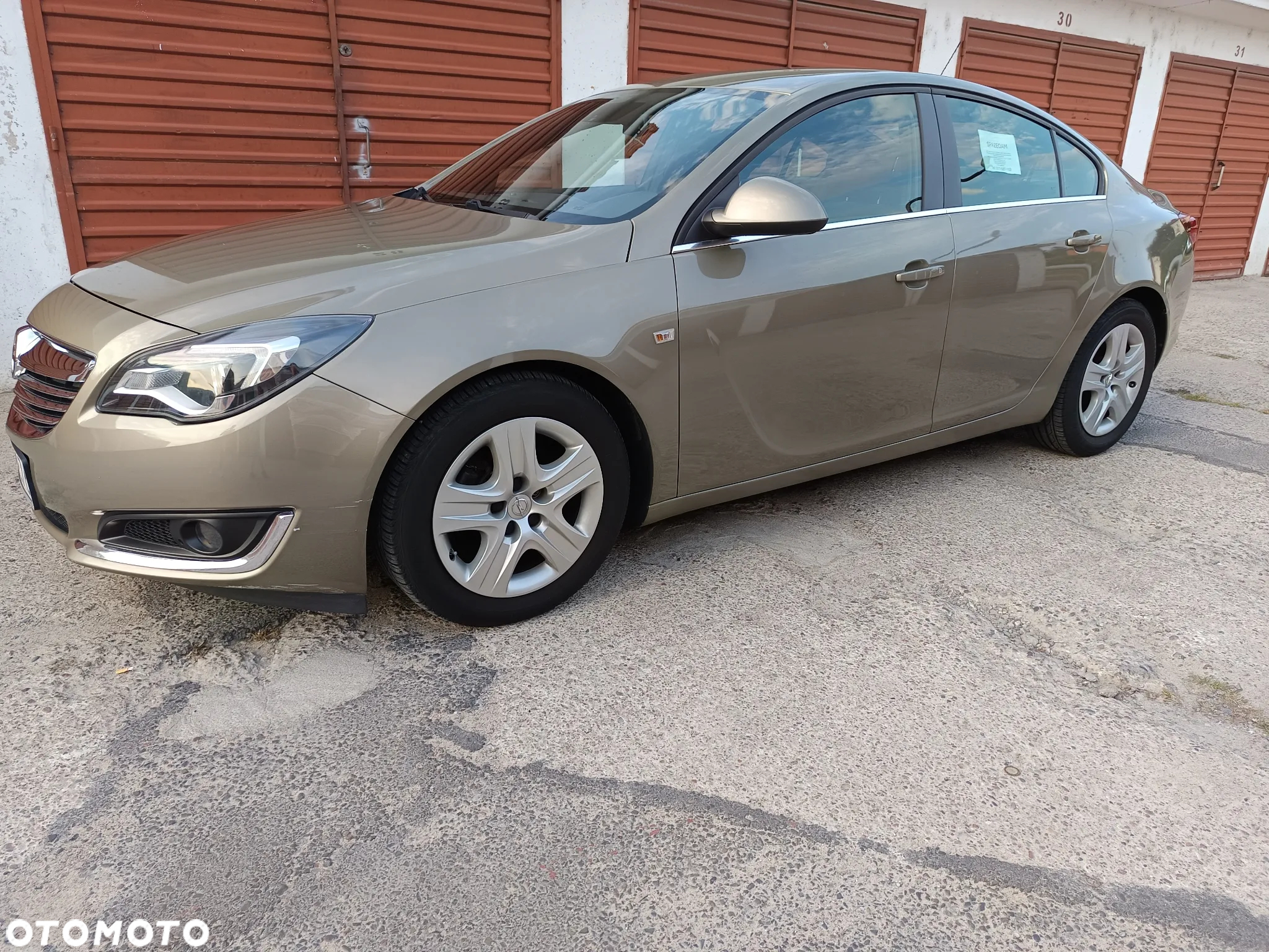 Opel Insignia 2.0 CDTI Cosmo S&S - 3