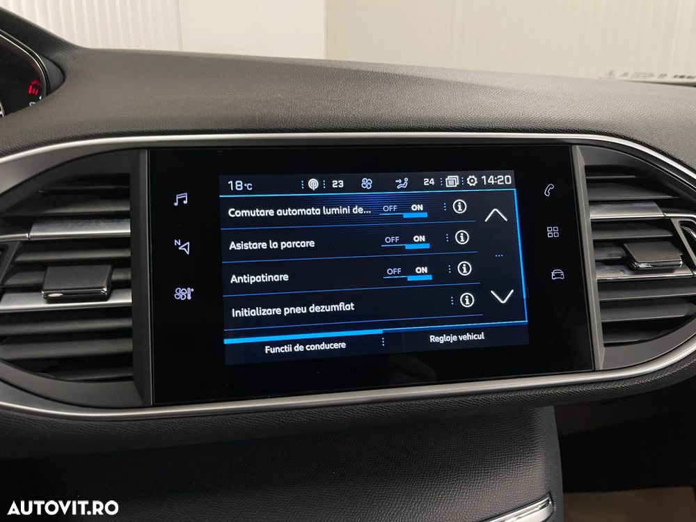 Peugeot 308 BlueHDi 130 EAT8 Allure - 18