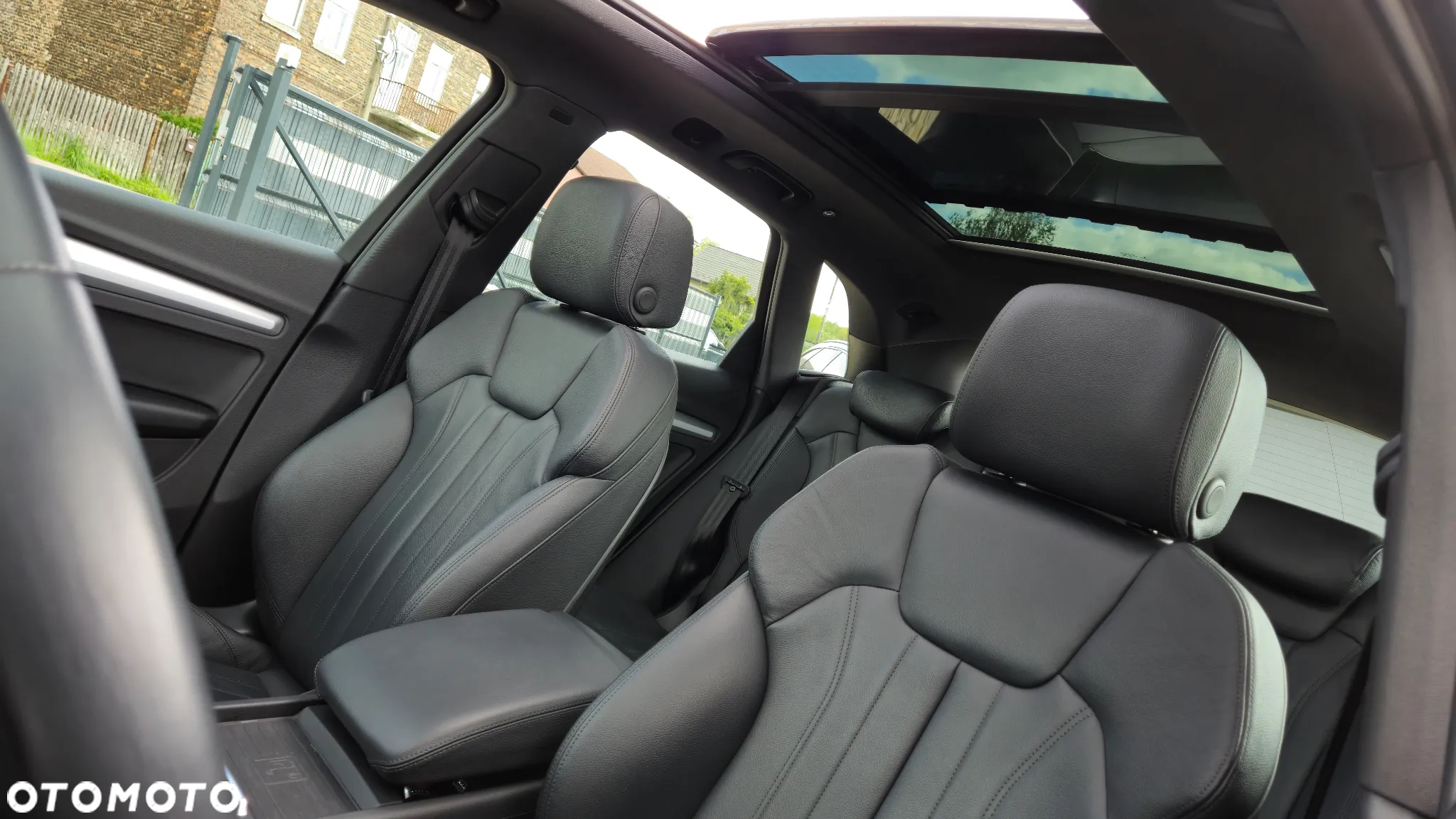Audi Q5 55 TFSIe quattro S tronic S line - 22