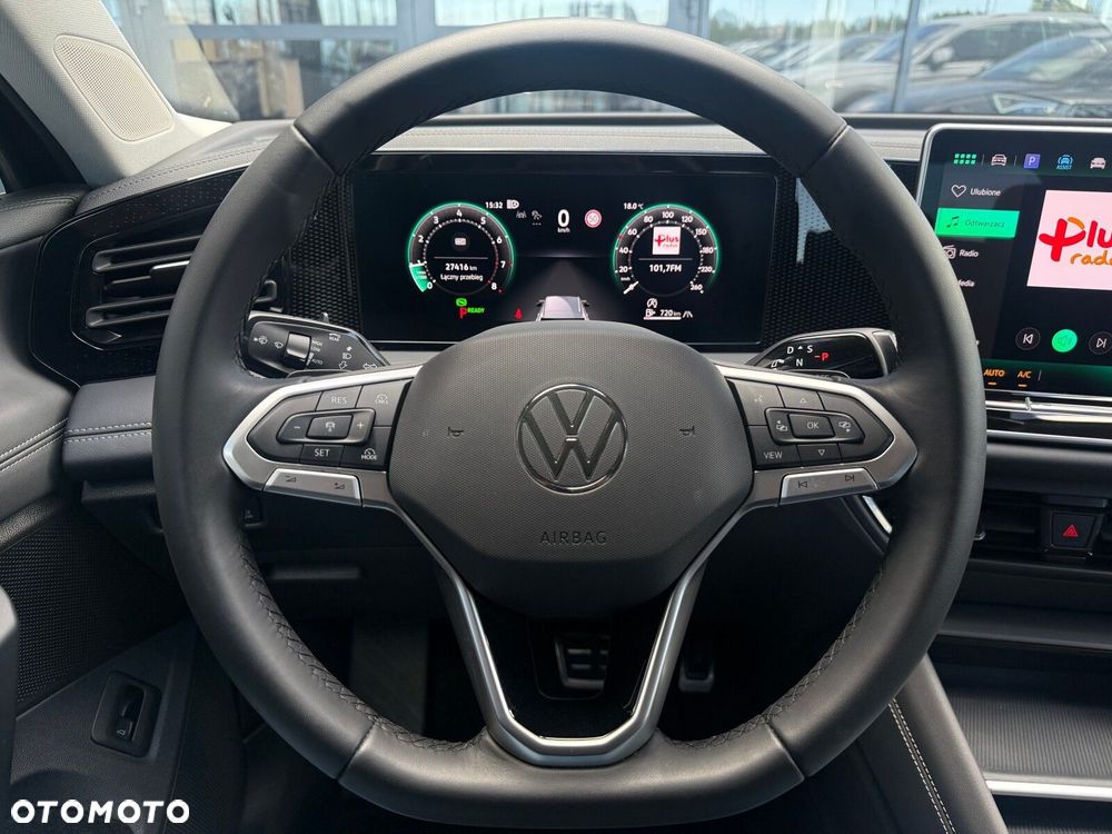 Volkswagen Tiguan - 22