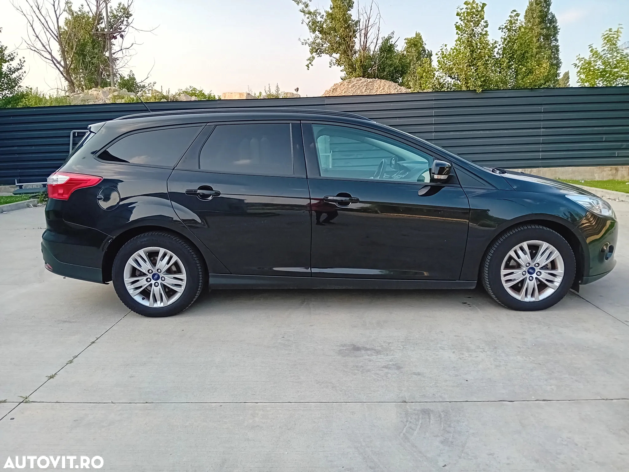 Ford Focus 1.0 EcoBoost Active Business - 16