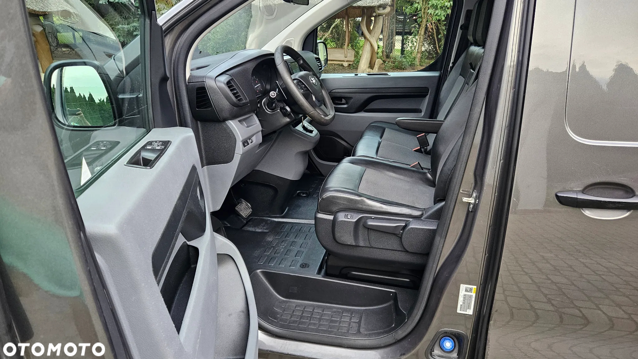 Toyota Proace 2,0D - 14