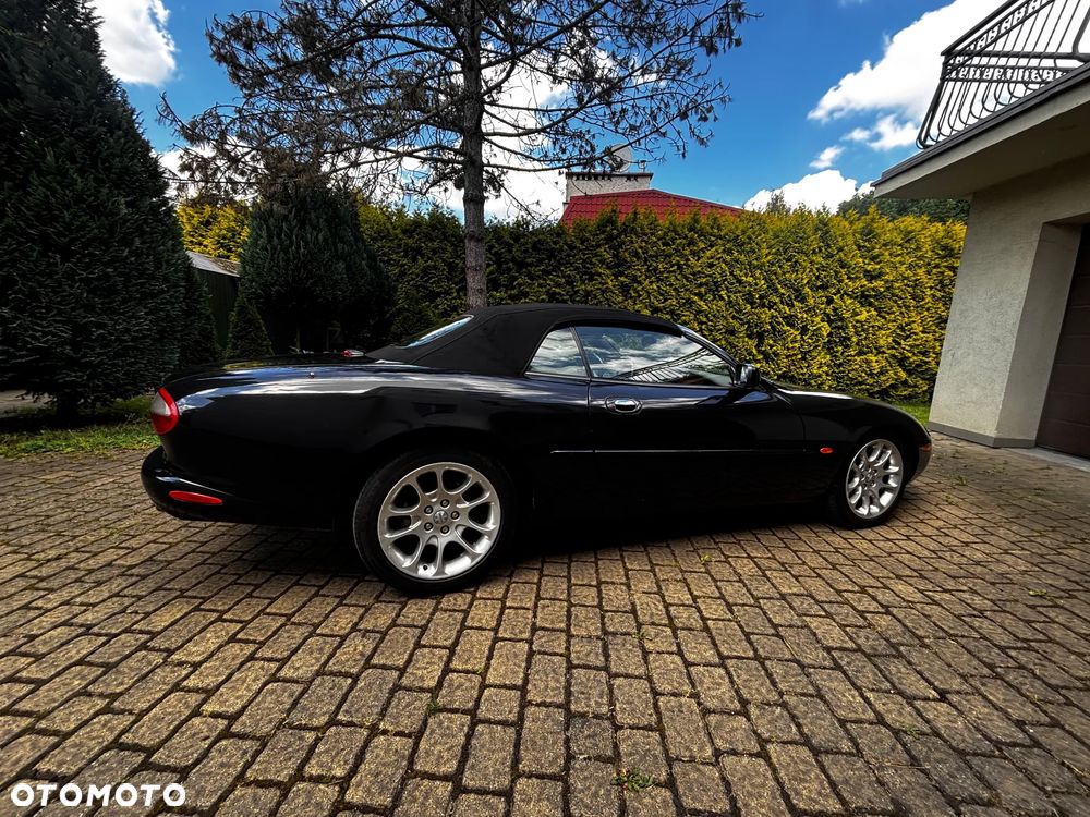 Jaguar XK8 - 8