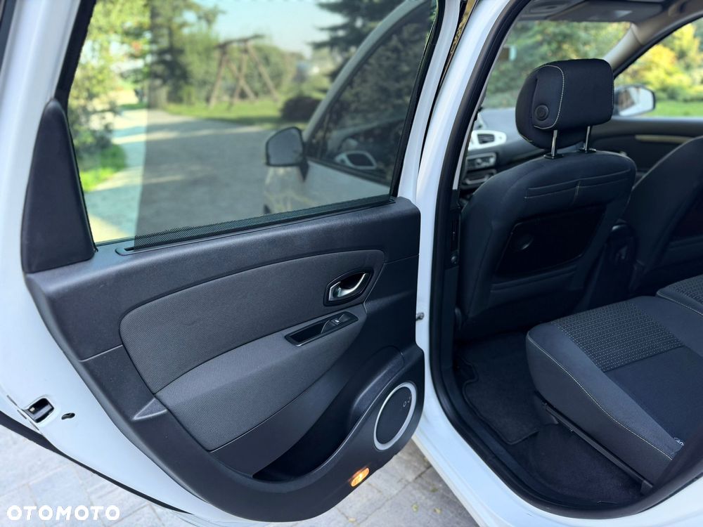 Renault Scenic 1.6 16V Expression - 40