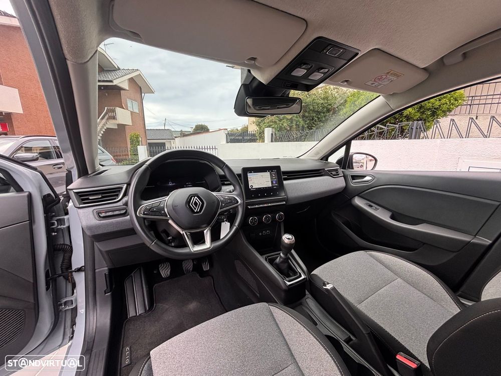 Renault Clio 1.5 Blue dCi Evolution - 32