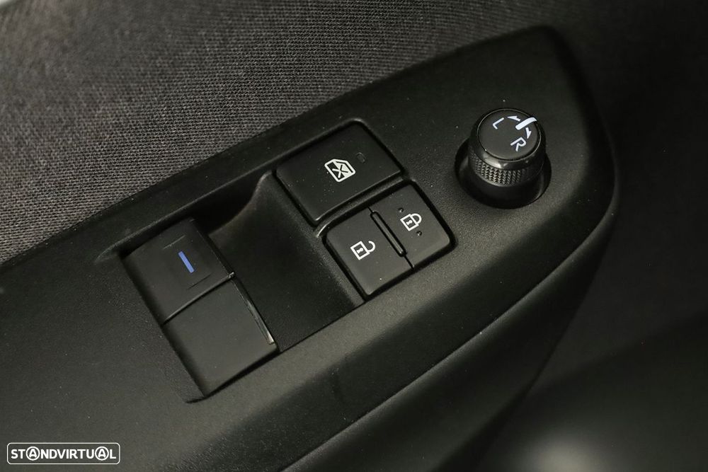 Toyota Yaris 1.0 VVT-i Comfort Plus - 18