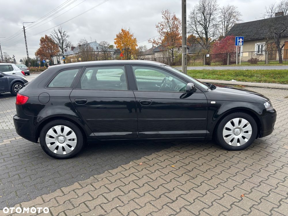Audi A3 Sportback - 5