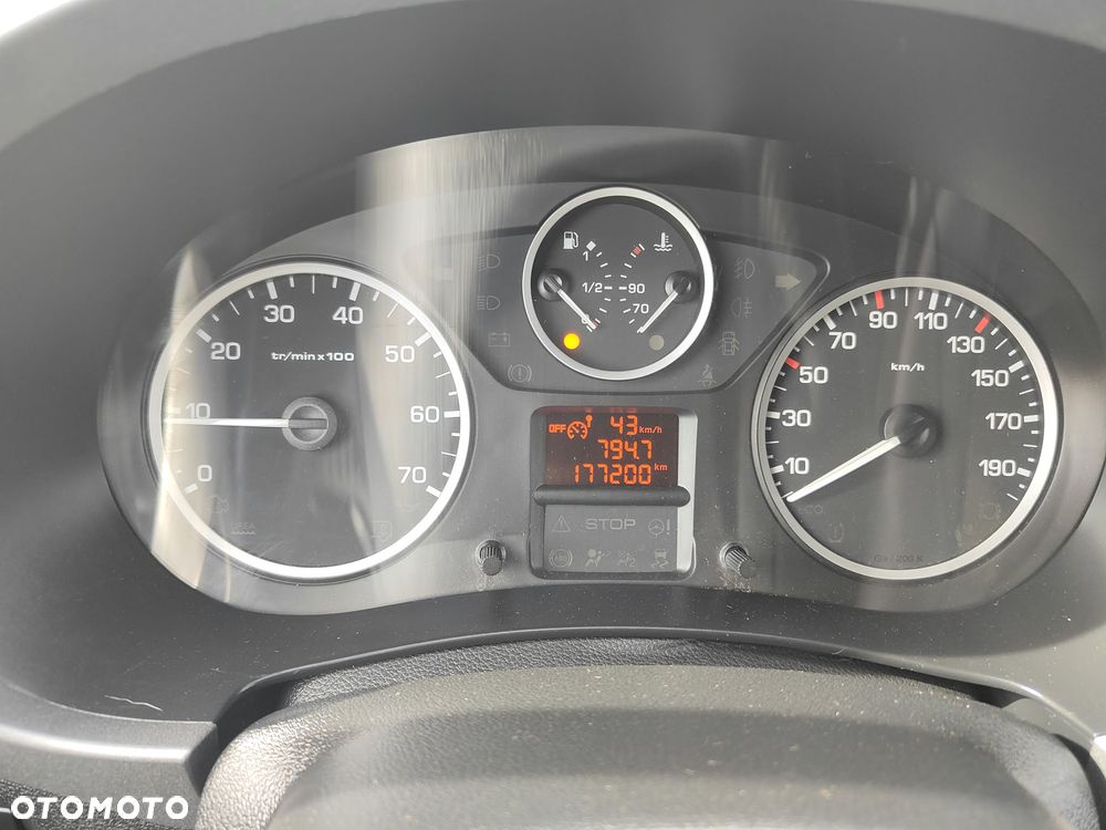 Citroën Berlingo 1.6 BlueHDi XTR S&S - 12
