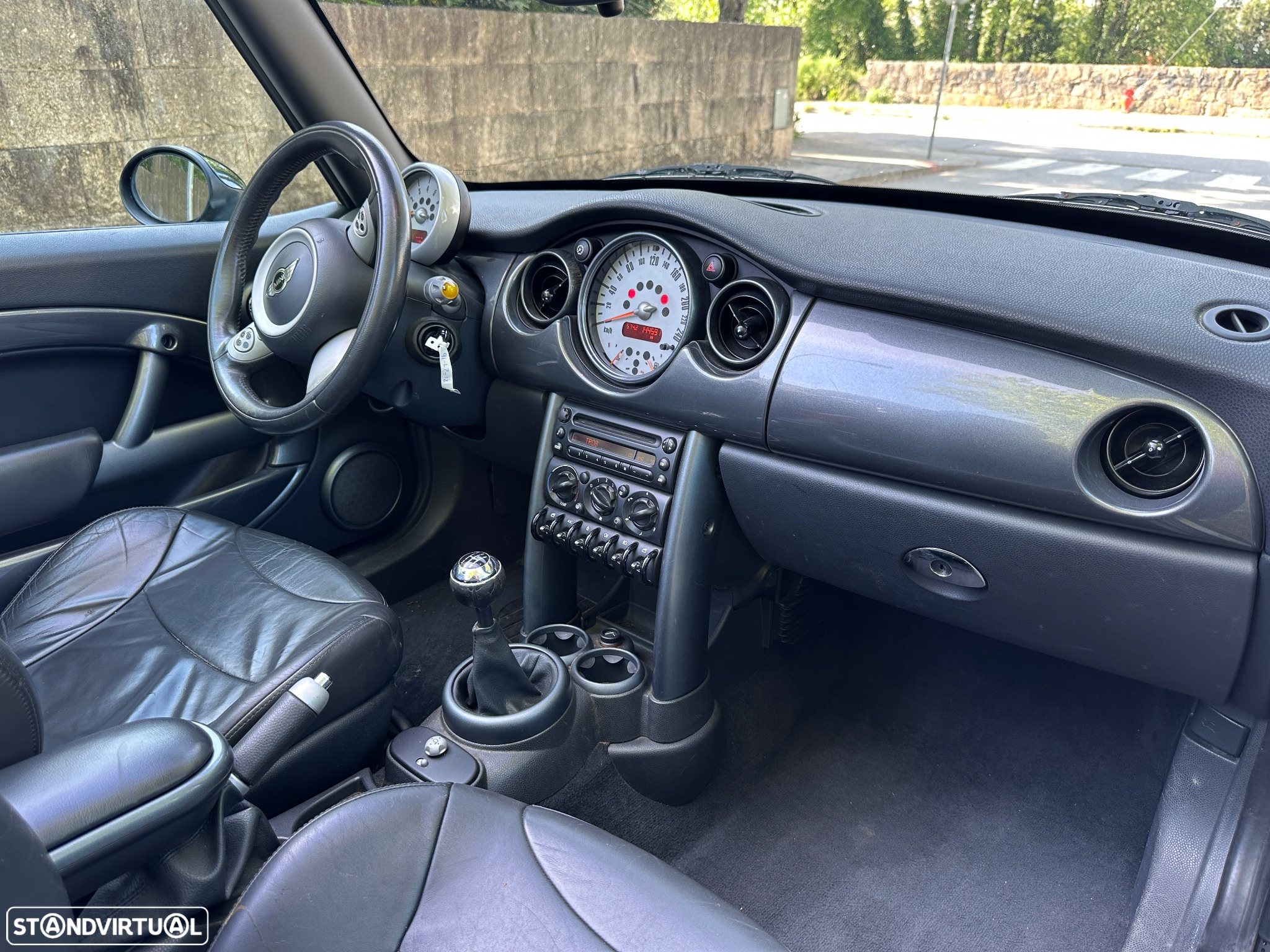 MINI Cabrio Cooper - 13