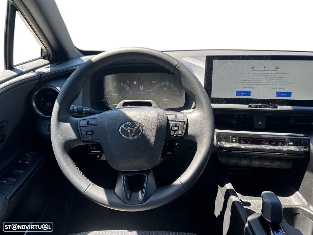 Toyota C-HR - 11