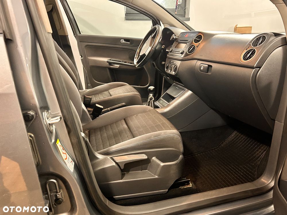 Volkswagen Golf Plus 2.0 TDI DPF Comfortline - 7