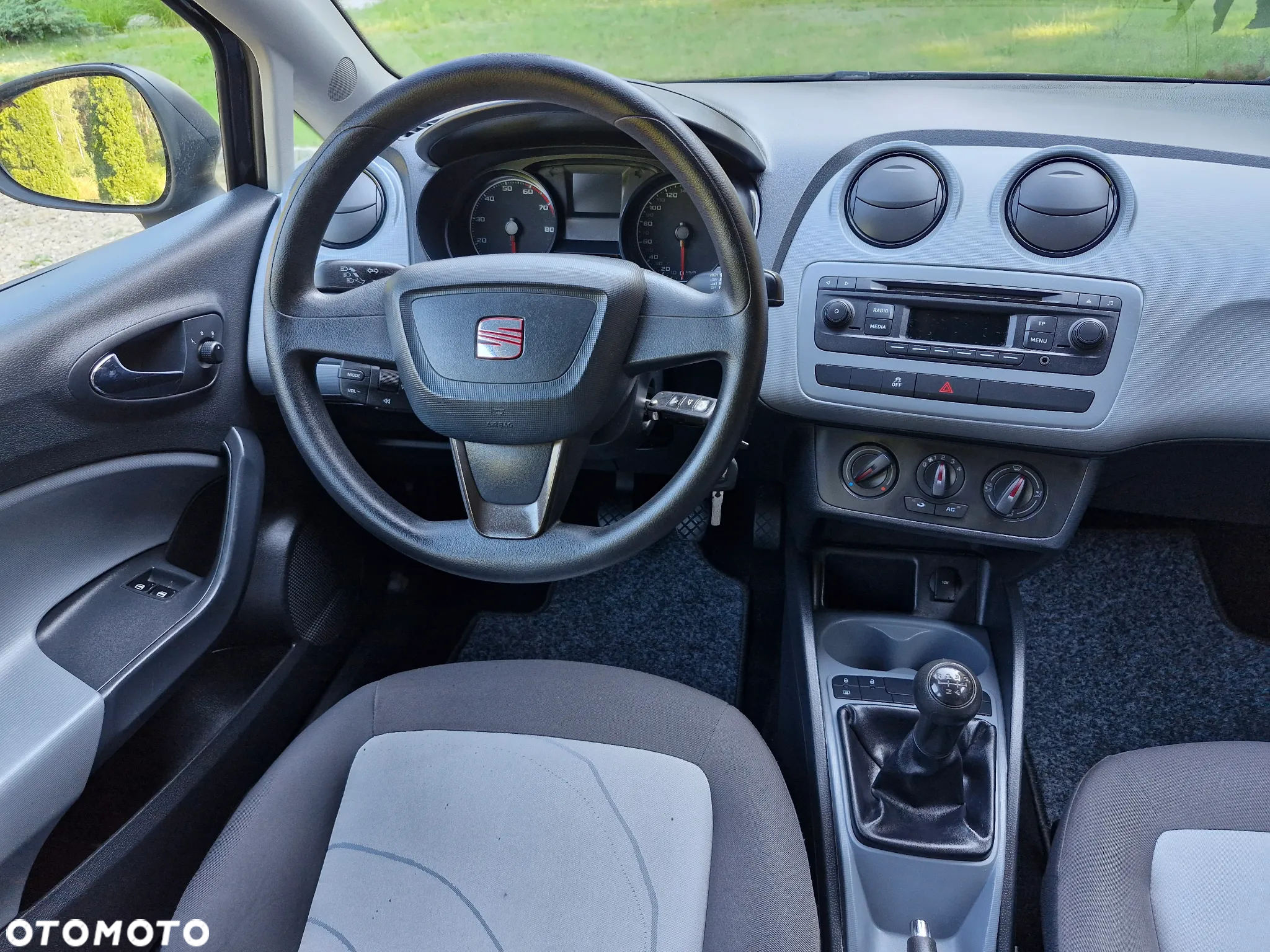 Seat Ibiza 1.4 16V Reference - 10