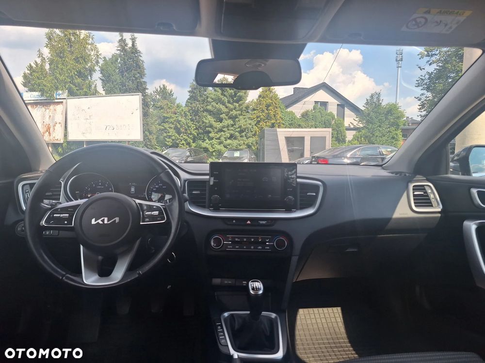 Kia Ceed 1.5 T-GDI M - 18
