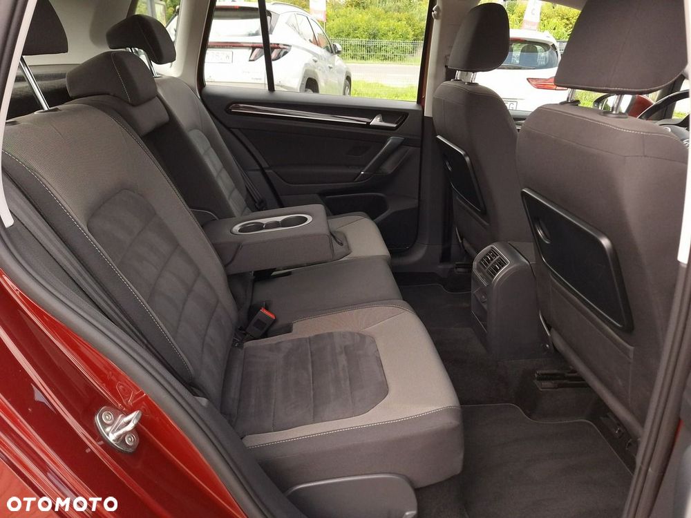 Volkswagen Golf Sportsvan SV 1.5 TSI ACT Highline DSG - 26