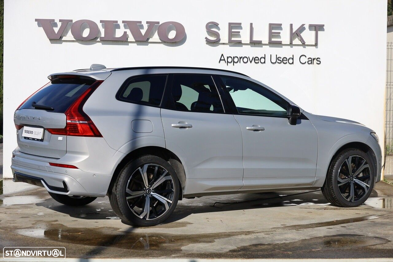 Volvo XC 60 2.0 T6 PHEV Ultimate Dark AWD - 3