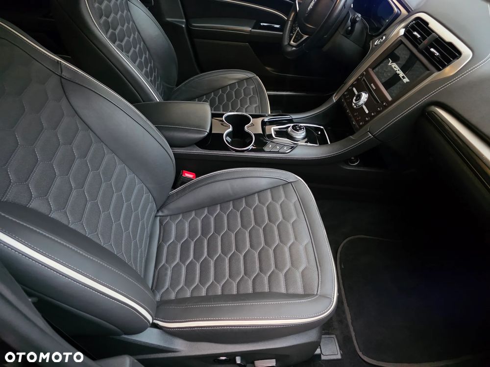 Ford Mondeo 2.0 EcoBlue VIGNALE - 13