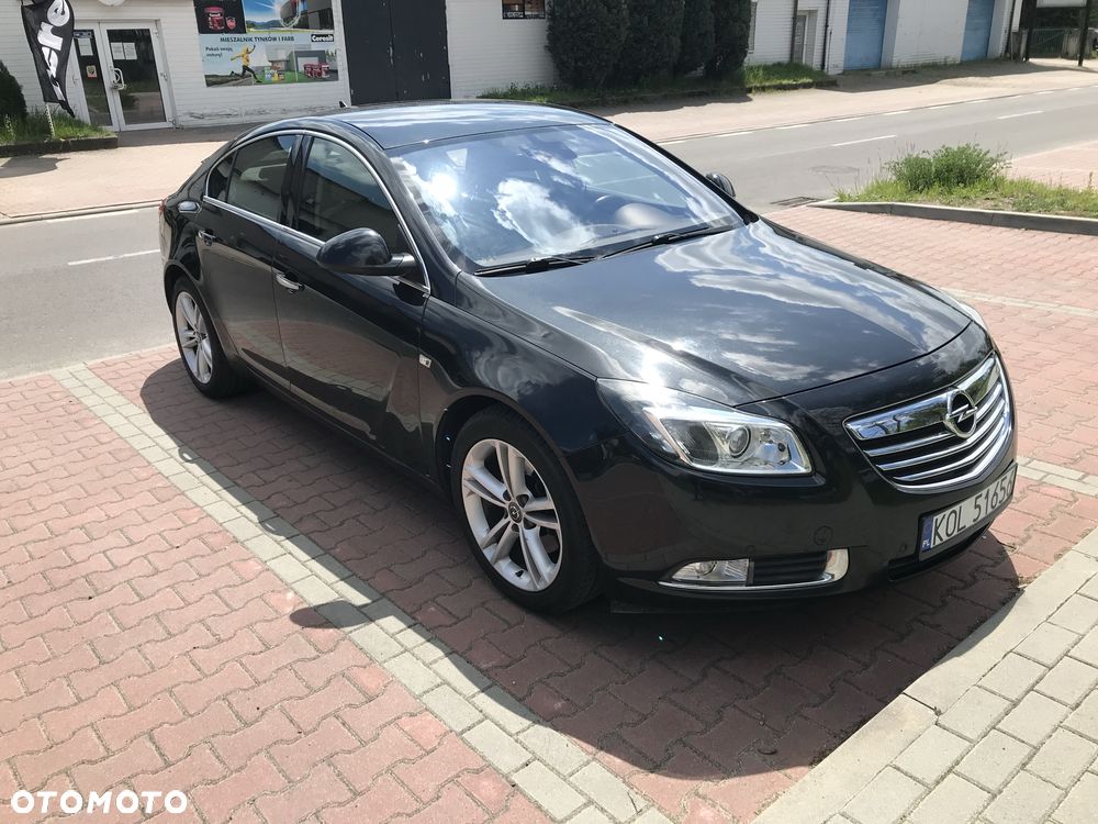 Opel Insignia - 1