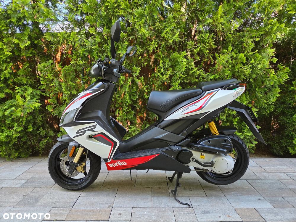 Aprilia SR - 5