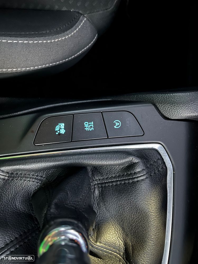 Ford Focus SW 1.5 TDCi EcoBlue Titanium - 35