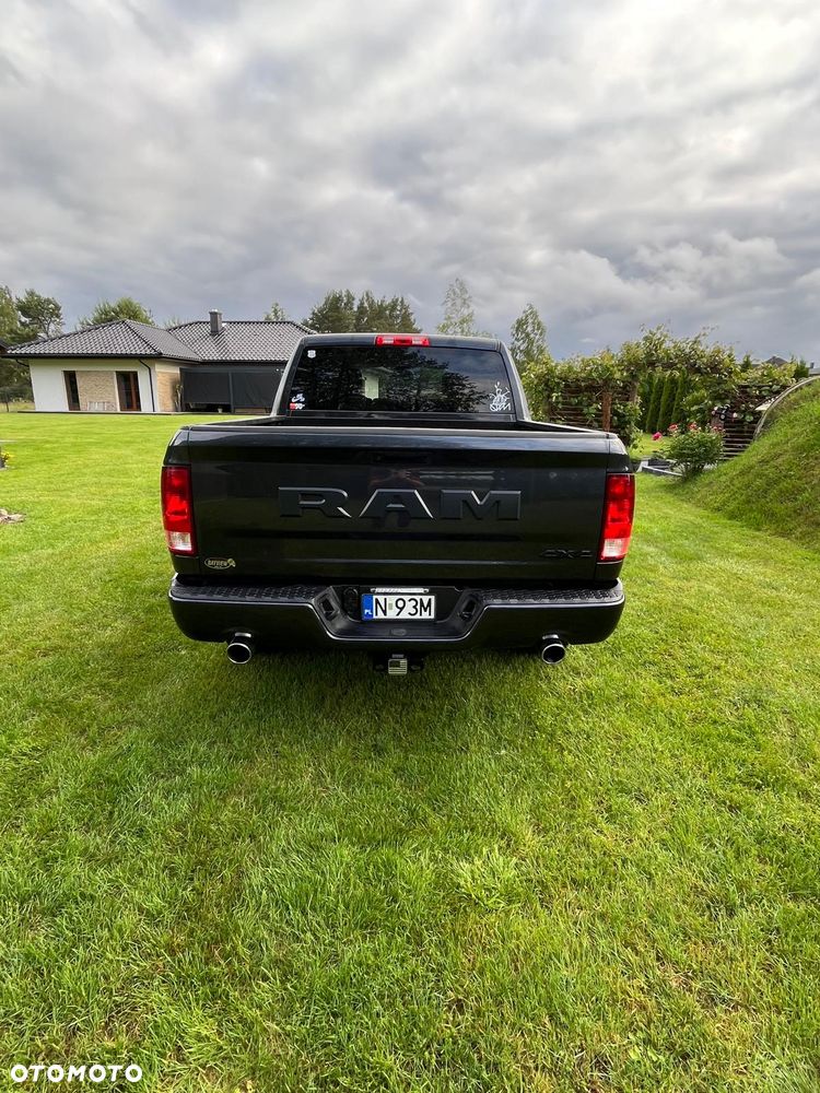 Dodge RAM 5.7 4x4 - 9