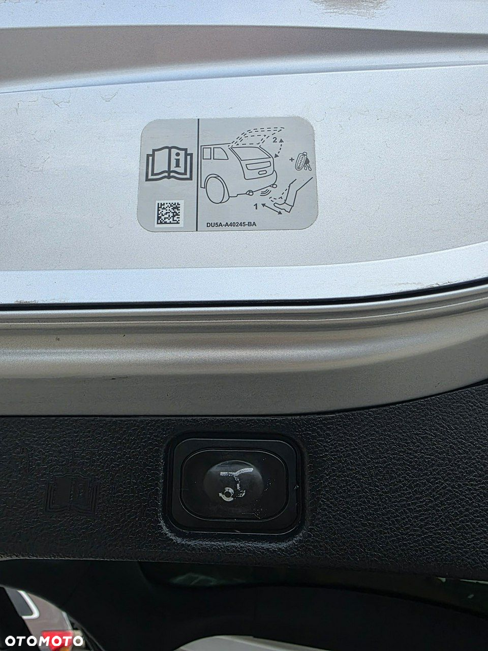 Ford Galaxy - 10