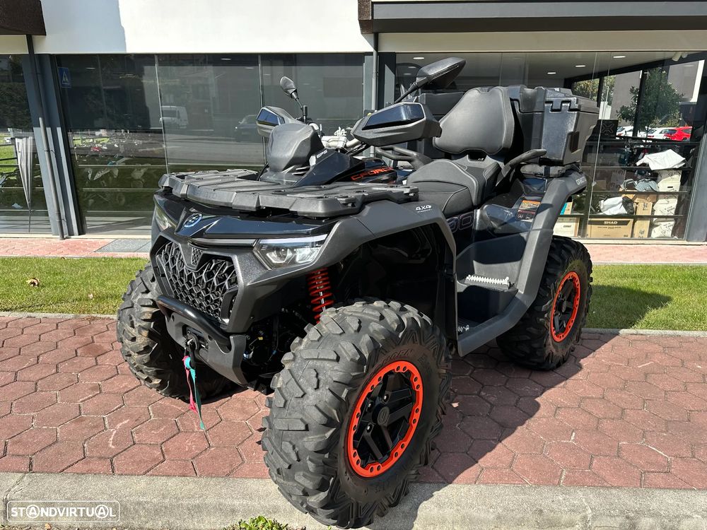 CF Moto C Force deslimitada, top case, pneus maxxis - 1