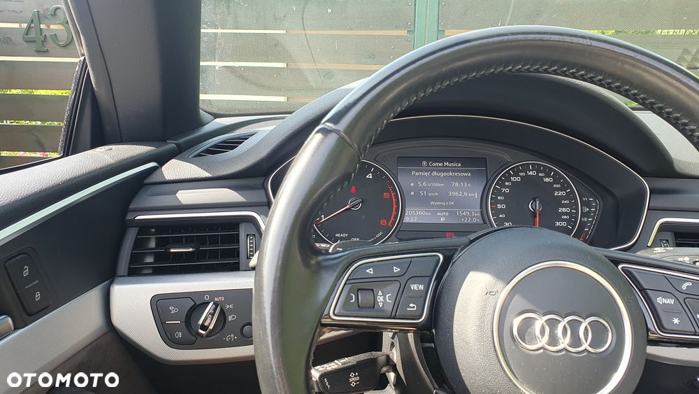 Audi A5 Cabrio - 9