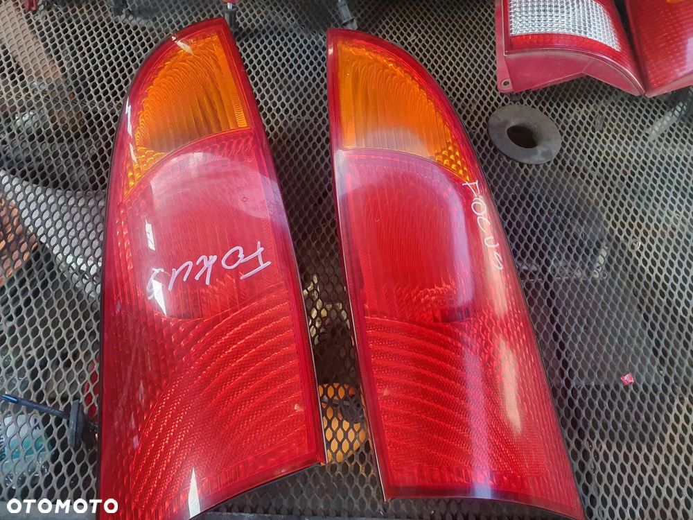 Ford Focus Mk1 Lampy tylne, prawa, lewa. - 1