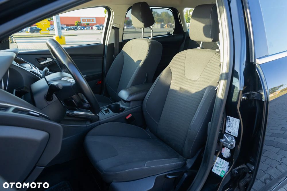 Ford Focus 1.6 EcoBoost Titanium - 13