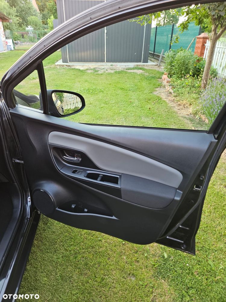 Toyota Yaris 1.33 VVT-i - 29