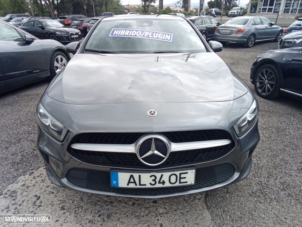 Mercedes-Benz A 250 e Style Plus - 4